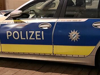 Vermisster Junge aus Oberfranken wieder aufgetaucht Polizeiauto Symbol