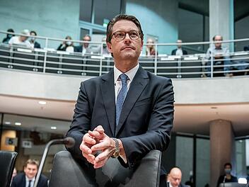 Ex-Minister Scheuer soll nach Maut-Debakel vor Gericht Ex-Minister Scheuer soll nach Maut-Debakel vor Gericht