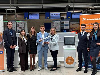 Flughafen Nürnberg: Ferien-Airline mit besonderem Passagier-Service Flughafen Nürnberg: Ferien-Airline mit besonderem Passagier-Service