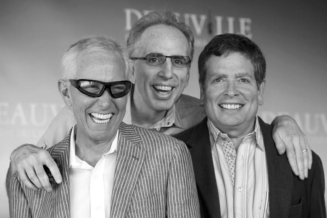 Jim Abrahams: 10. Mai 1955-26. November 2024 Jim Abrahams: 10. Mai 1955-26. November 2024