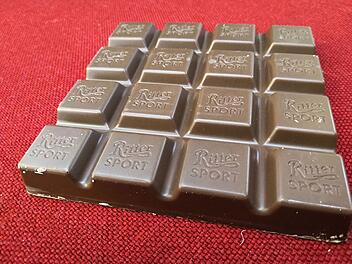 Ritter Sport reagiert auf heftige Vorwürfe - "wir müssen reden" Ritter Sport reagiert auf heftige Vorwürfe - "wir müssen reden"