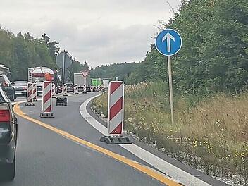 A9: Sperrung Bayreuth-Nord verlängert - "unvorhergesehene Erschwernisse" A73, Autobahn, Anschlussstelle, Sperrung, Baustelle, Landstraße, Stau