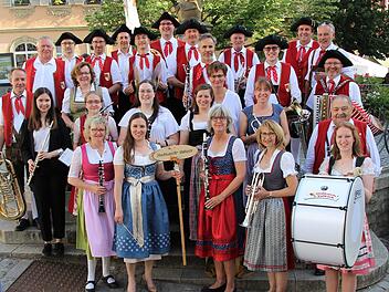 Volkach: Von Blasmusik bis Swing - Sommer-Konzerte finden auf dem Marktplatz statt Volkach: Von Blasmusik bis Swing - Sommer-Konzerte finden auf dem Marktplatz statt