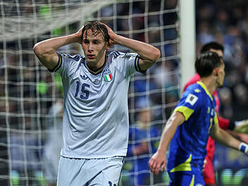 Drama im Elfmeterschießen: Italiens WM-Traum zerplatzt Drama im Elfmeterschießen: Italiens WM-Traum zerplatzt