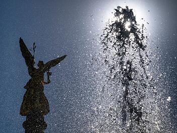 Trotz aktuellem Wonne-Wetter in Franken: Kommt bald schon wieder Regen? Trotz aktuellem Wonne-Wetter in Franken: Kommt bald schon wieder Regen?